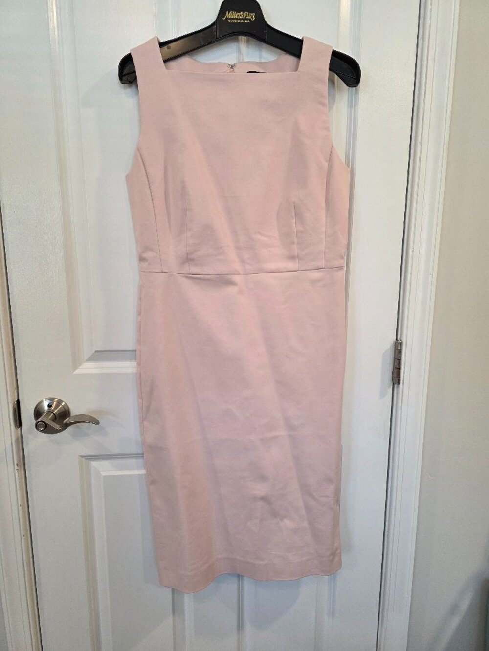 Ann Taylor Sleeveless Sheath Dress